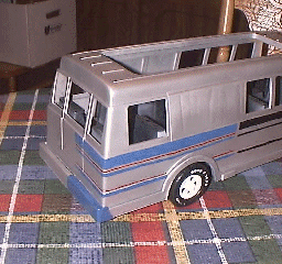 toybus2.gif (51175 bytes)